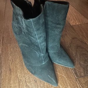 BCBGeneration 4 Inch High Heels Booties Size 7.5
